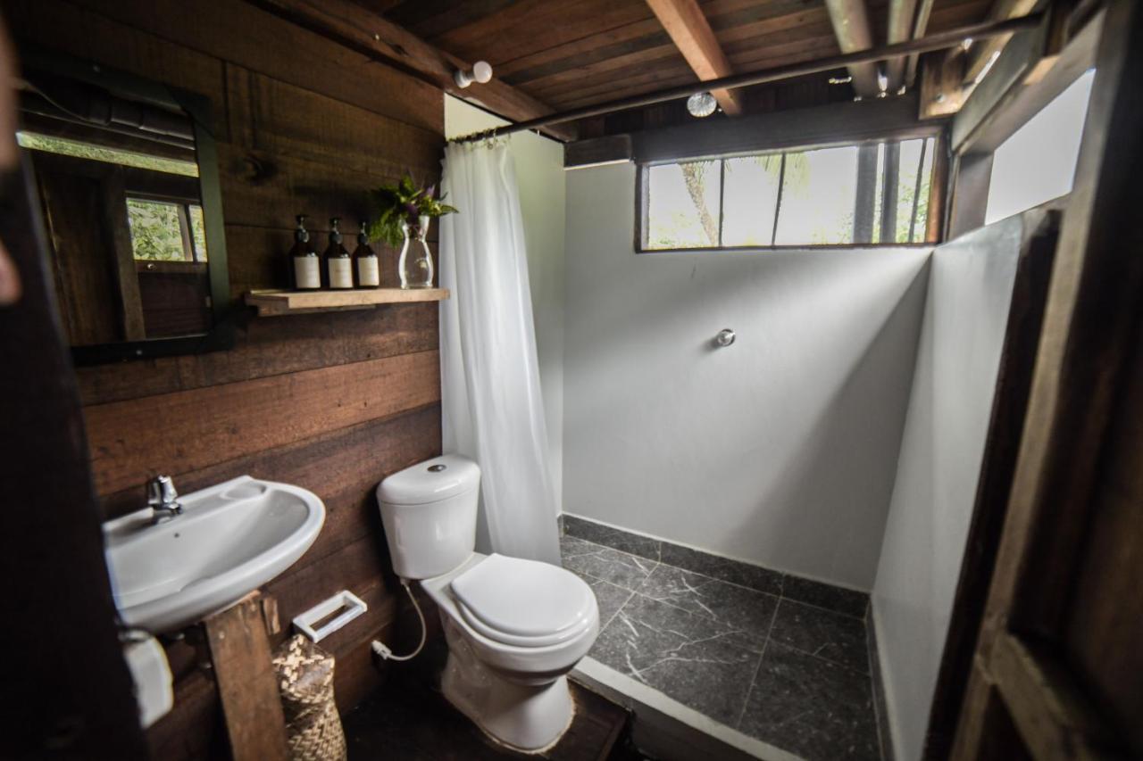 ホテル Casa Balae Nuquí エクステリア 写真