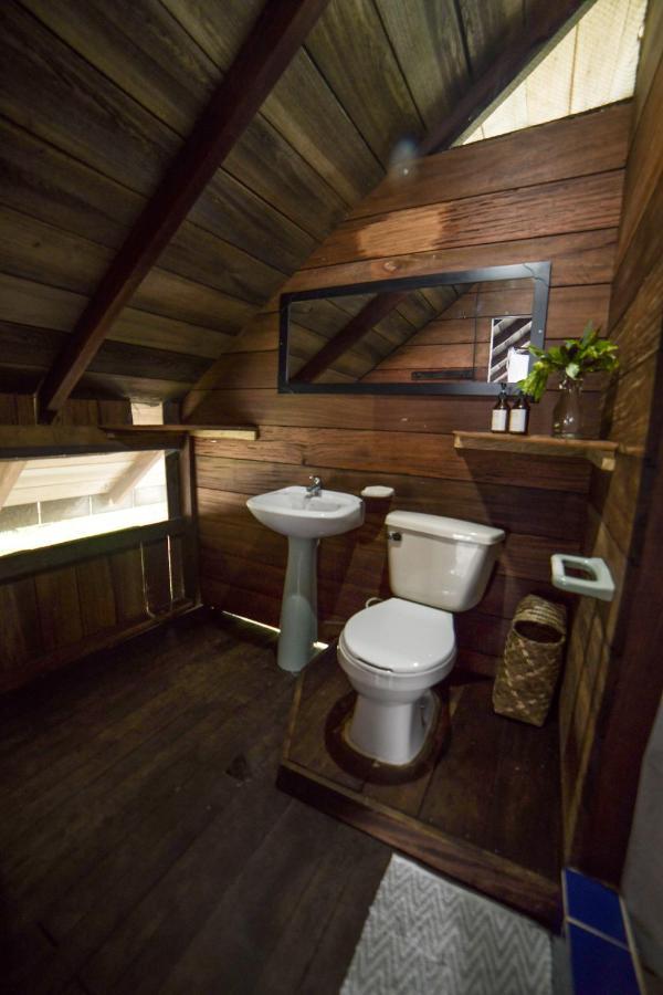 ホテル Casa Balae Nuquí エクステリア 写真