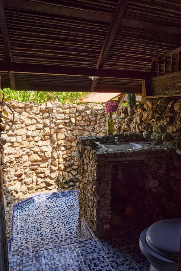 ホテル Casa Balae Nuquí エクステリア 写真